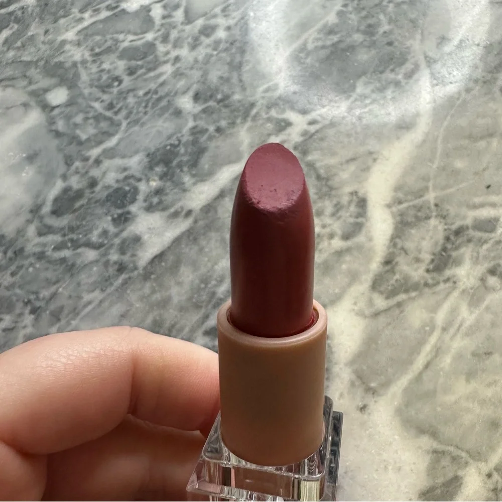 KKW Beauty Creme Lipstick‎ Pink 4